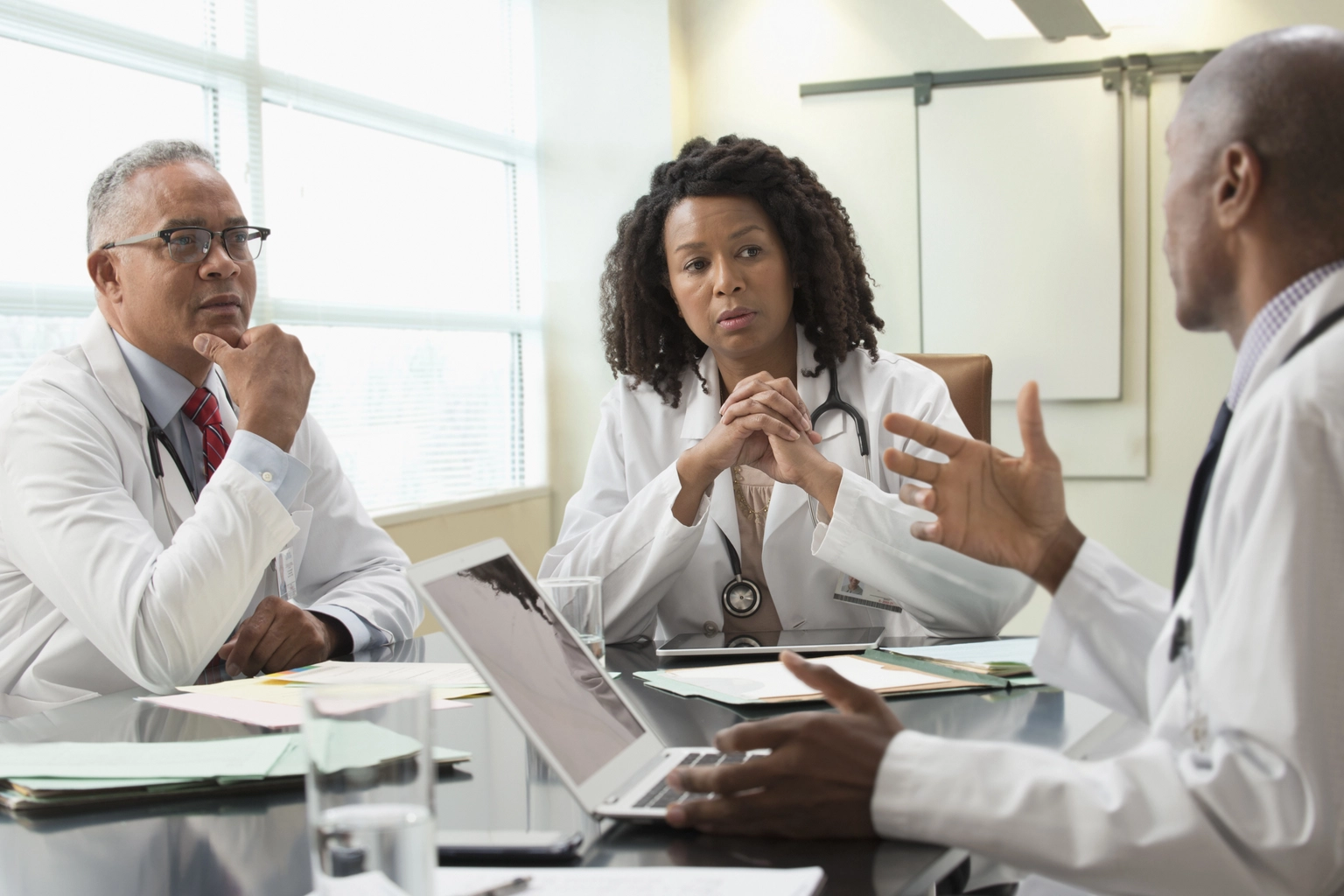 Webinar: How to scale AI in retail pharmacy workflows | Wolters Kluwer